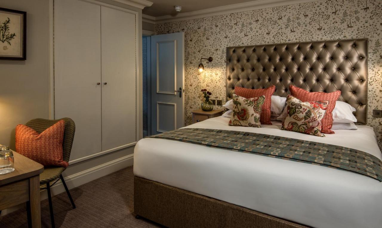 The Millstone, Mellor Hotel Blackburn  Exterior photo A bedroom at The Swan