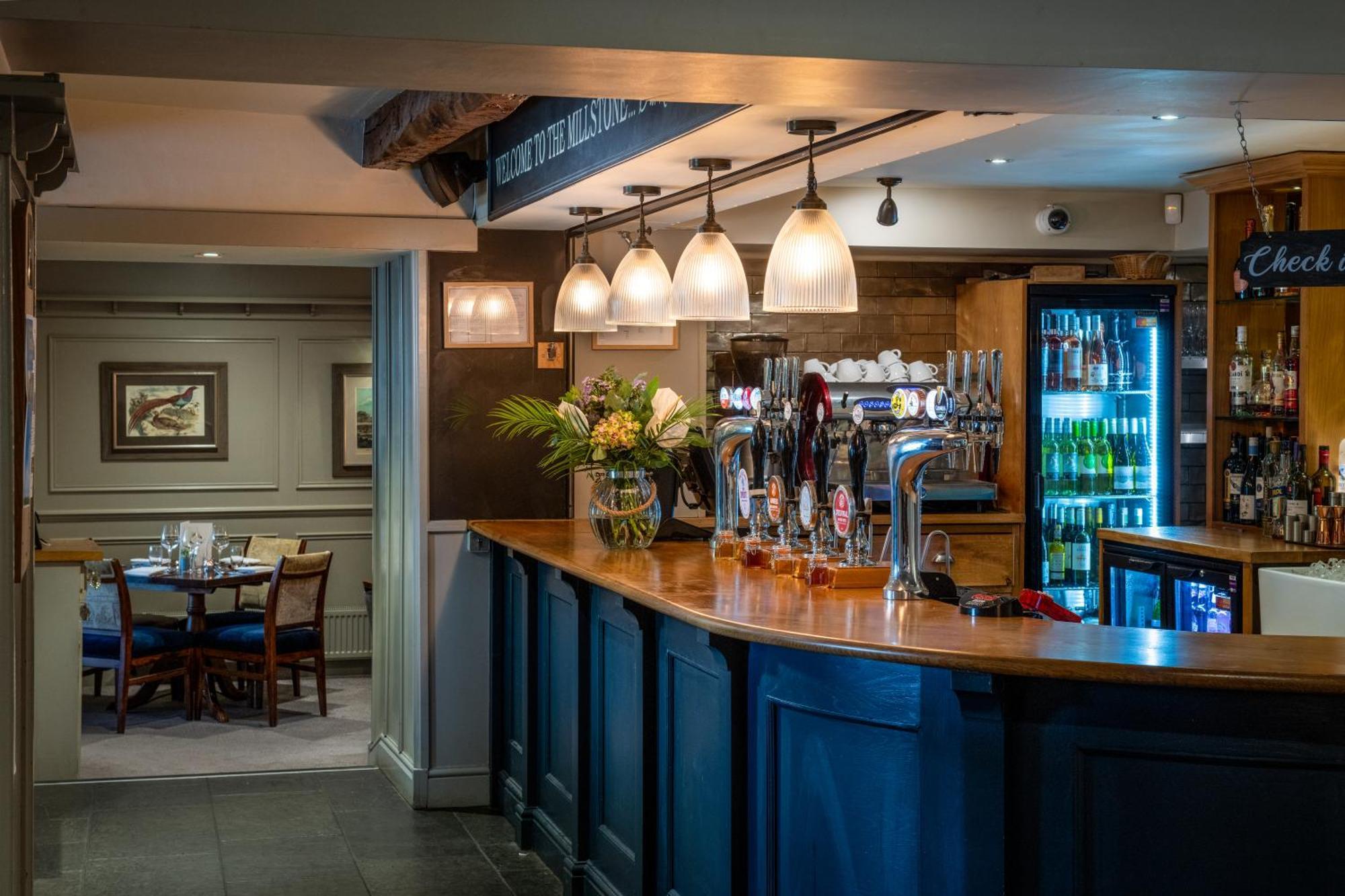 The Millstone, Mellor Hotel Blackburn  Exterior photo The bar at The Old Mill