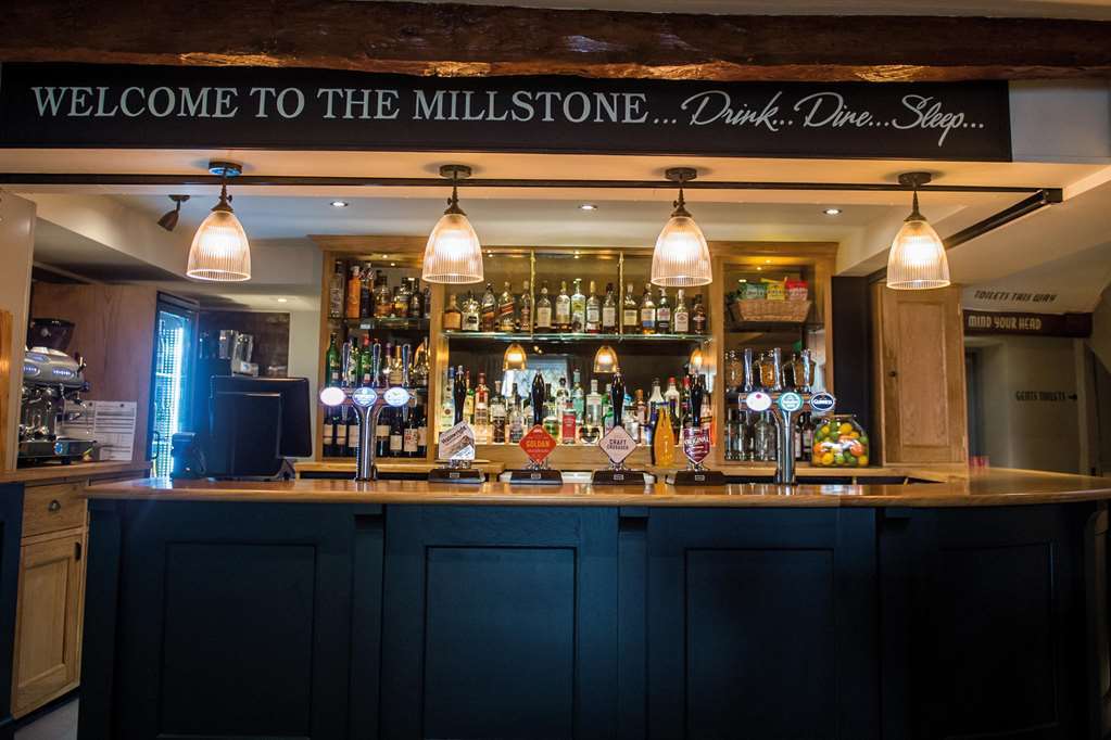The Millstone, Mellor Hotel Blackburn  Restaurant photo The Millstone Bar