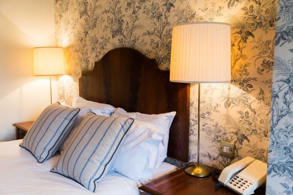 The Millstone, Mellor Hotel Blackburn  Exterior photo A bedroom at the hotel