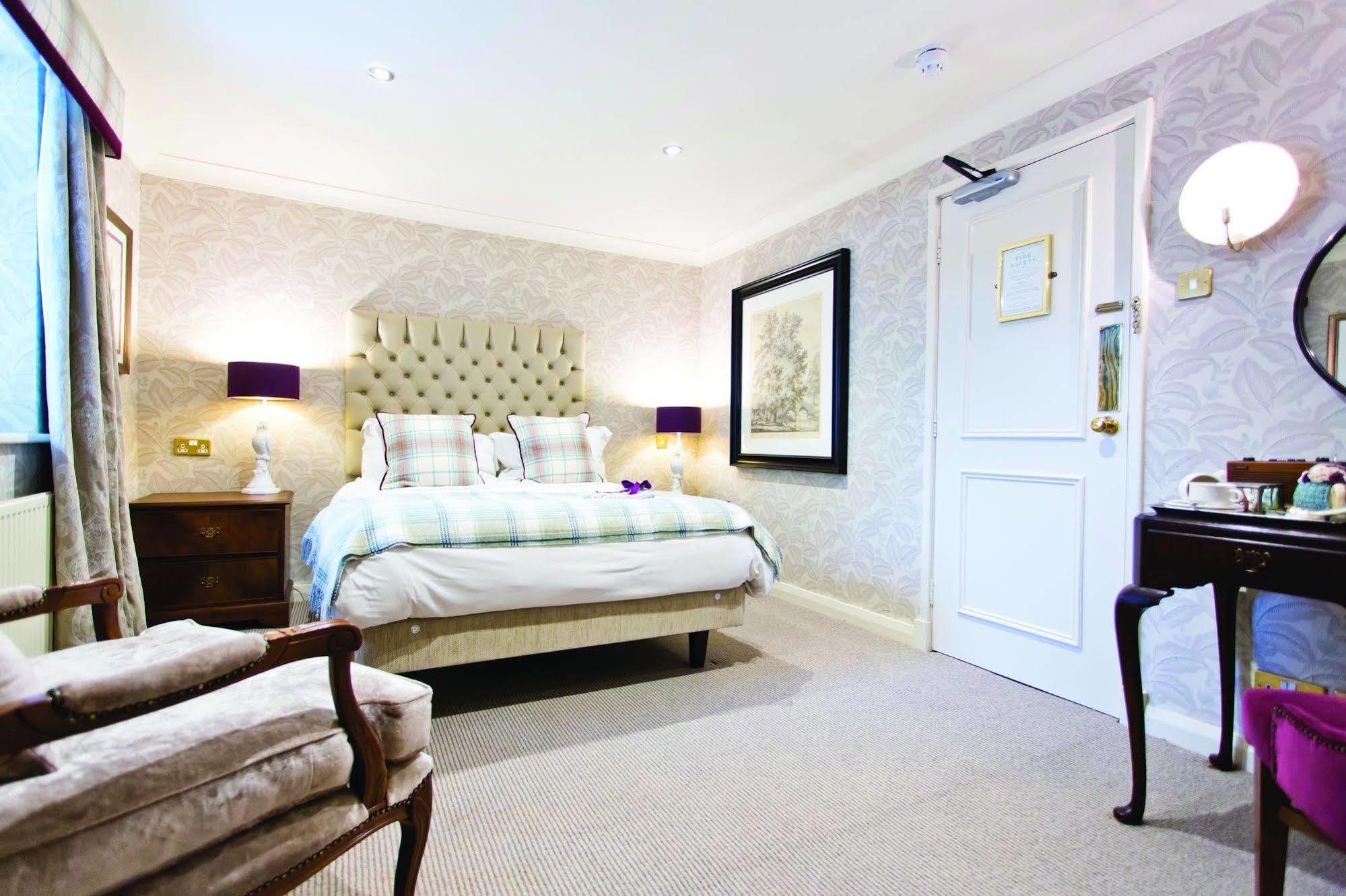 The Millstone, Mellor Hotel Blackburn  Exterior photo A bedroom at The Old parsonage